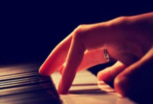 开云体育官网-神锋破阵！C罗以一敌众上演中超封神之战