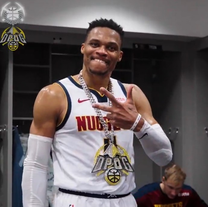 国王逆转德国男篮，威斯布鲁克完成帽子戏法