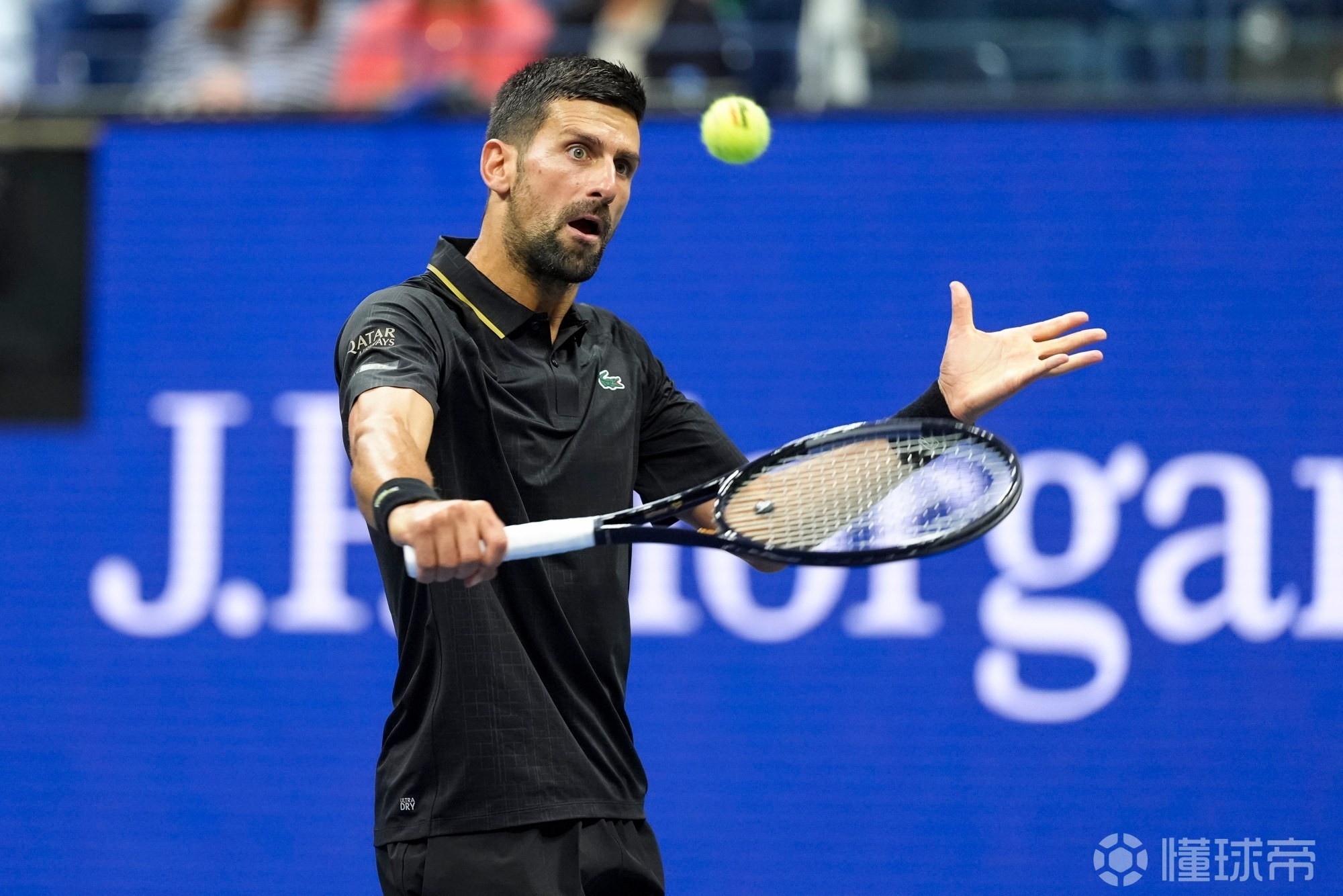 德国网球队鏖战法国网球队，德约科维奇三分雨点燃全场