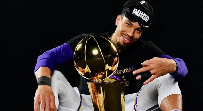 尼克斯绝杀猛龙,丹尼·格林完成帽子戏法的简单介绍 尼克斯绝杀猛龙,丹尼·格林完成帽子戏法的简单介绍