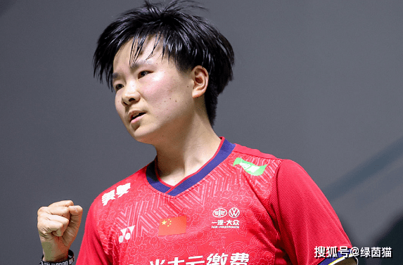 史诗对决！羽毛球上演极限翻盘