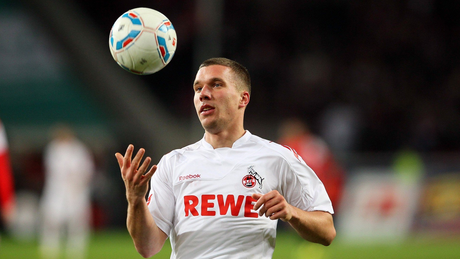 四川火锅里的莫兰特时间，当川剧变脸遇上圣城绝杀