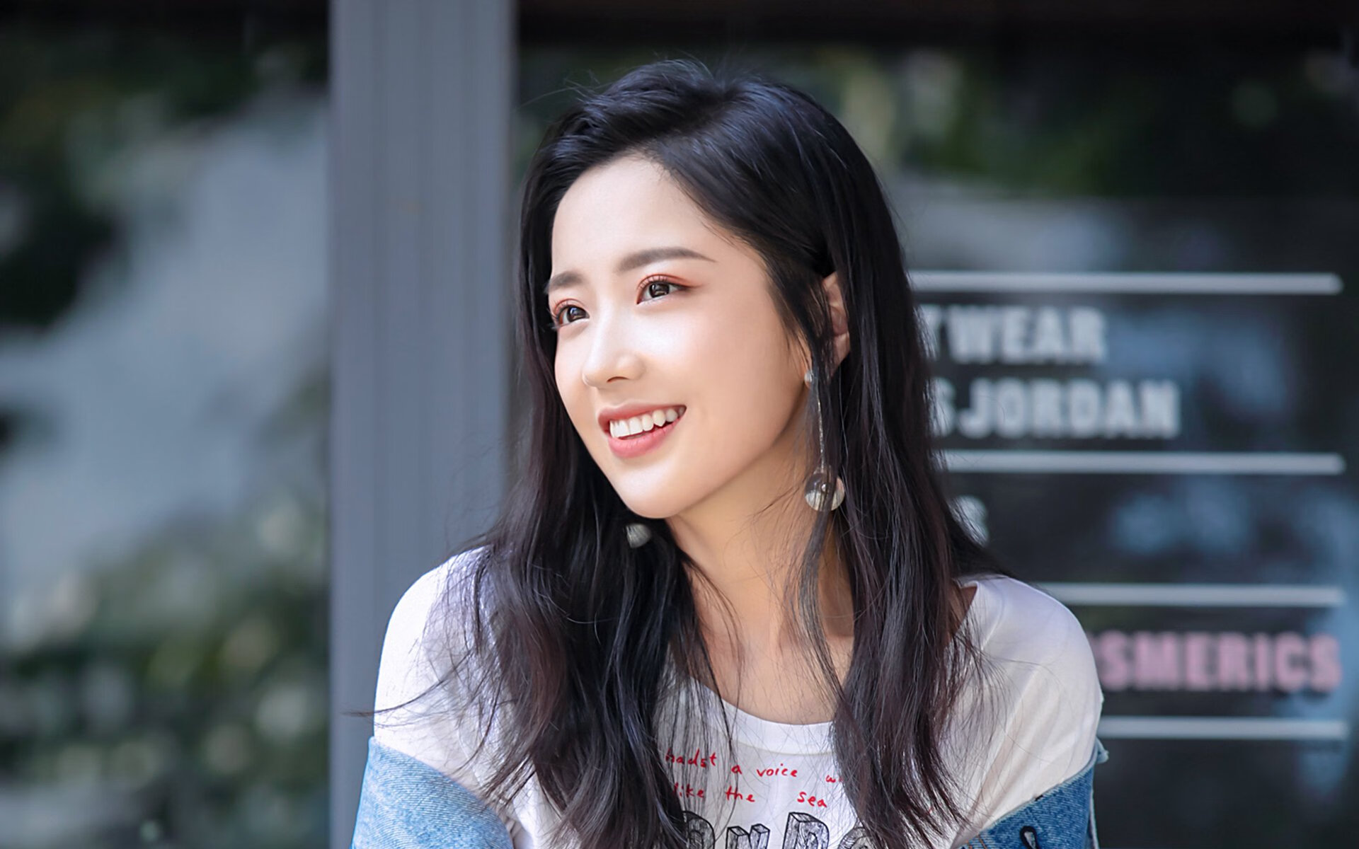 开云sport-绿茵与硬木的统治力叙事，当踏平成为竞技的共同母题