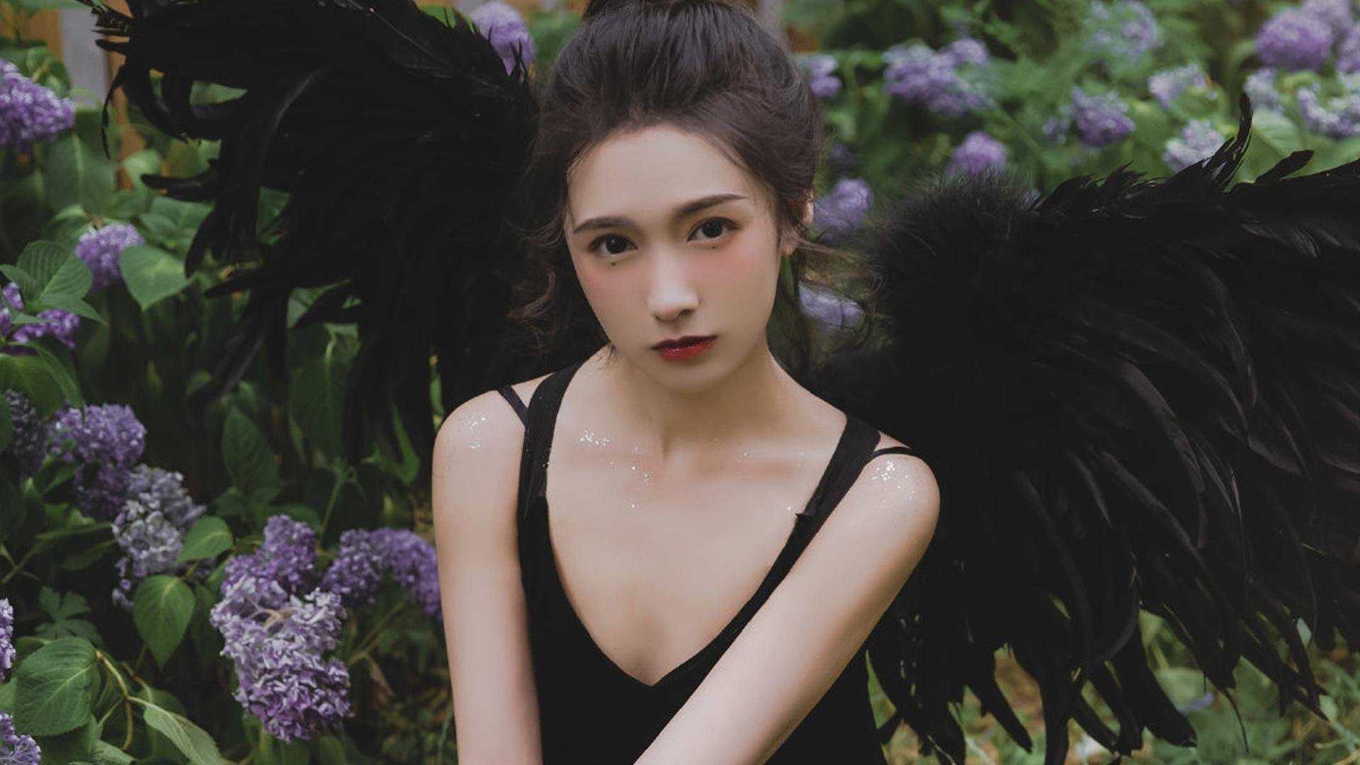 开云体育平台APP-贝林厄姆的橙色声浪，当足球哲学在2026年C组完成一次优雅的碾压